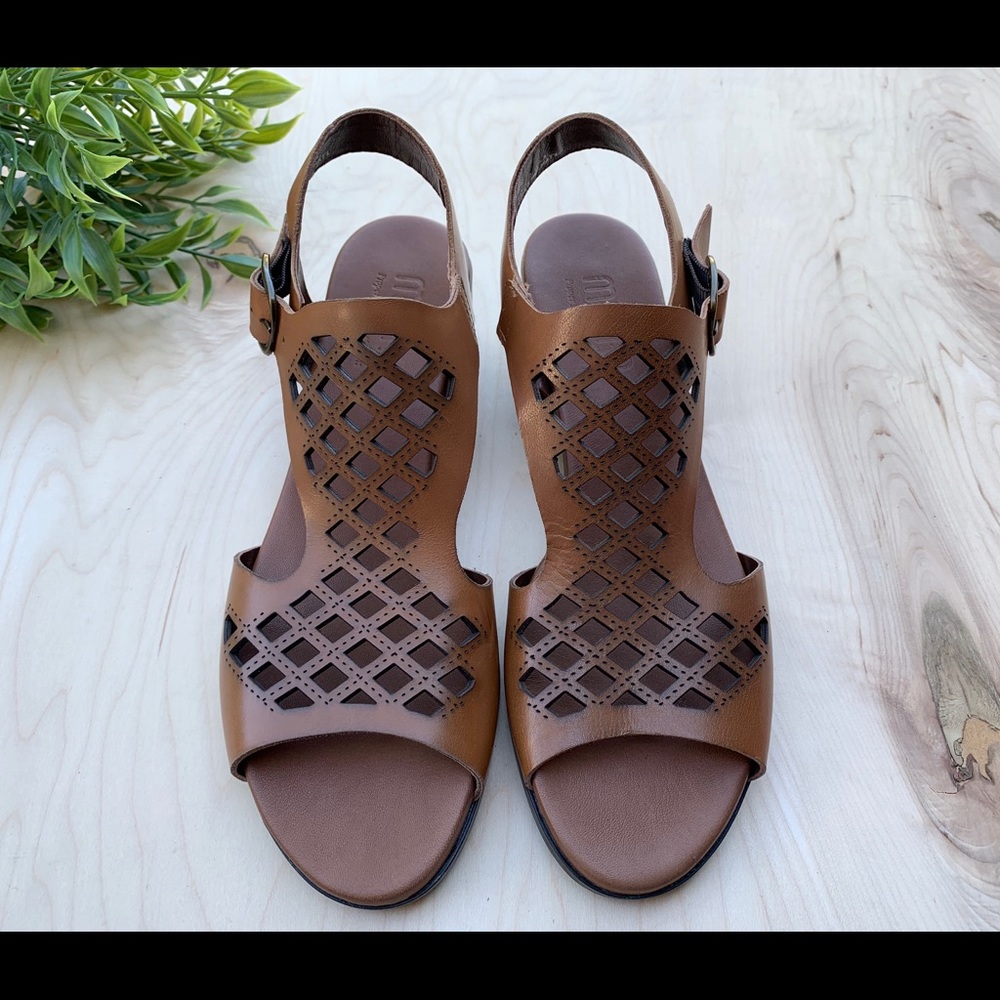 Munro New Sandal Heel Shoes